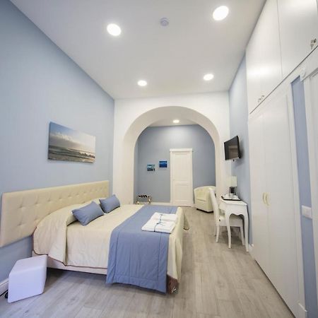 Prisca B&B Napoli Bagian luar foto