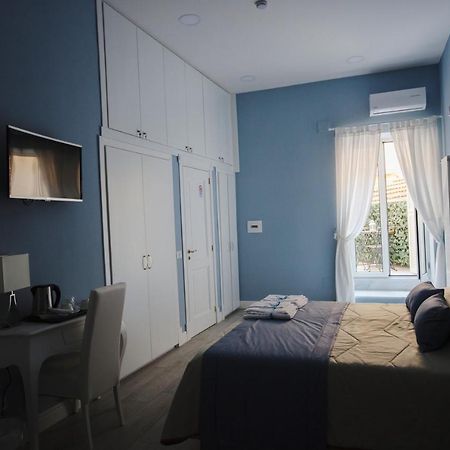 Prisca B&B Napoli Bagian luar foto