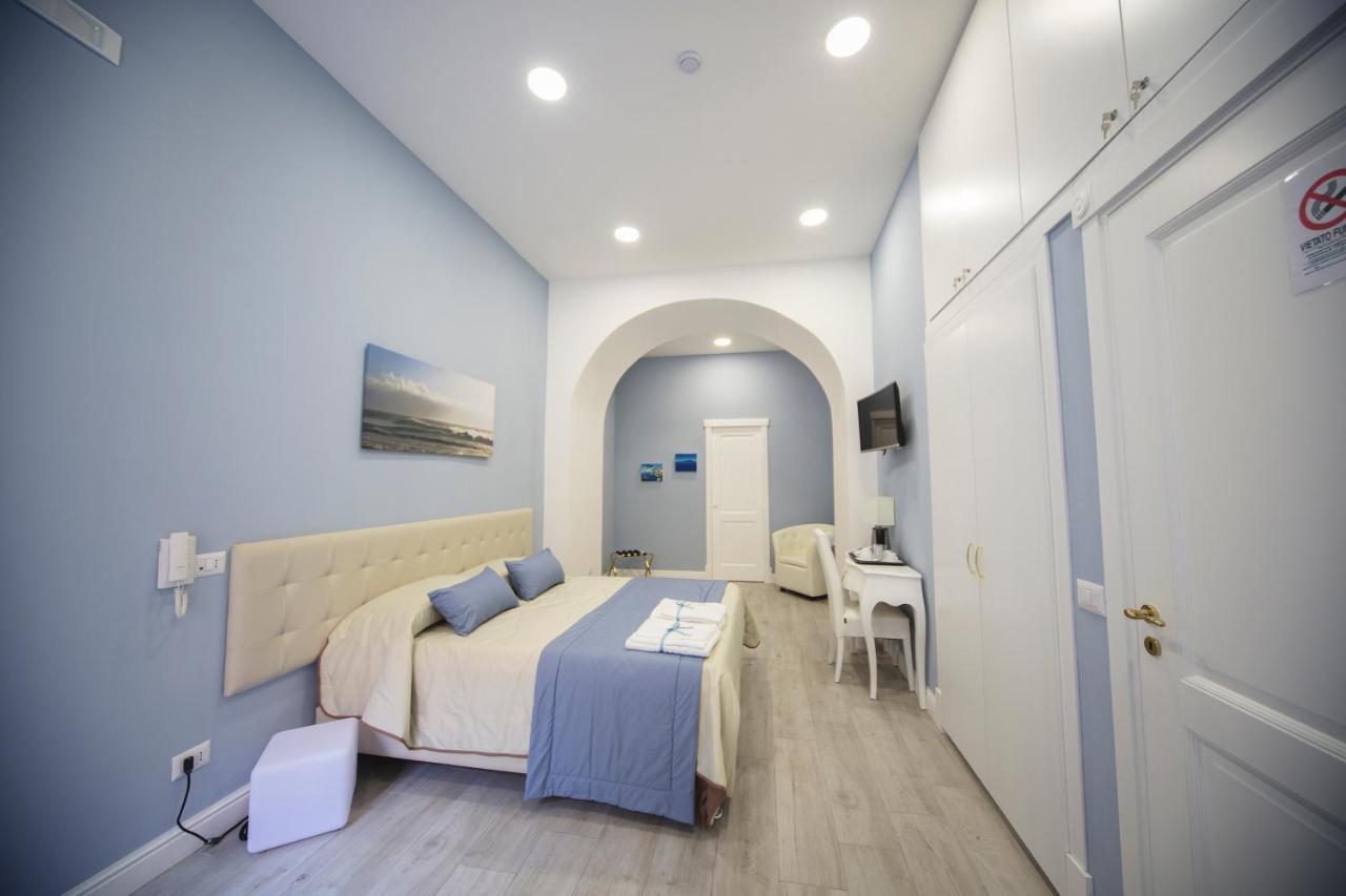 Prisca B&B Napoli Bagian luar foto