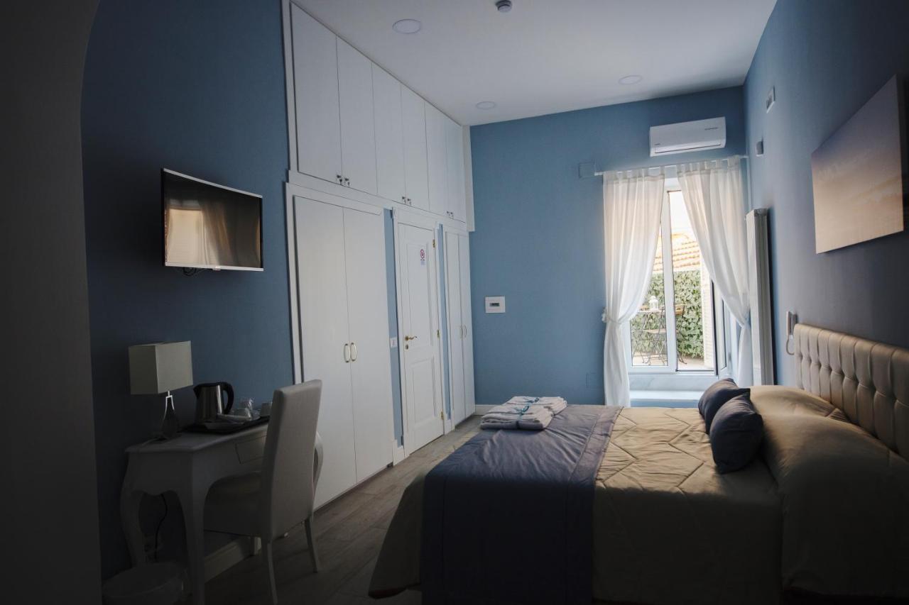 Prisca B&B Napoli Bagian luar foto