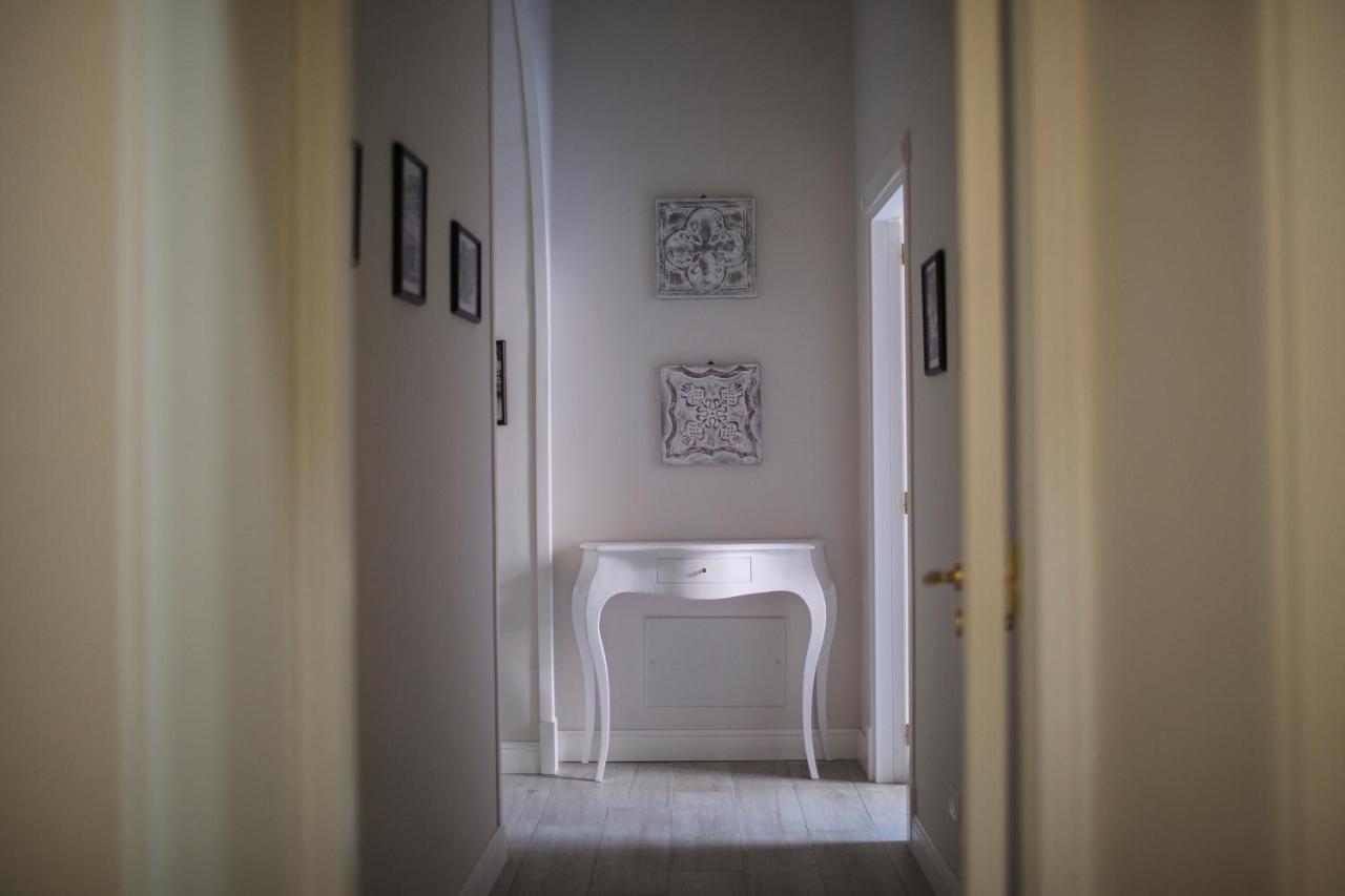 Prisca B&B Napoli Bagian luar foto