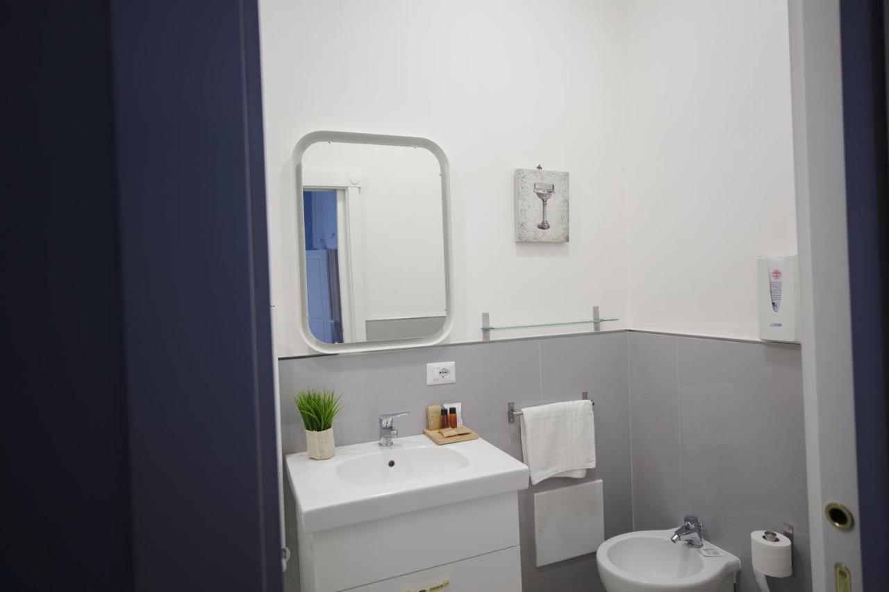 Prisca B&B Napoli Bagian luar foto