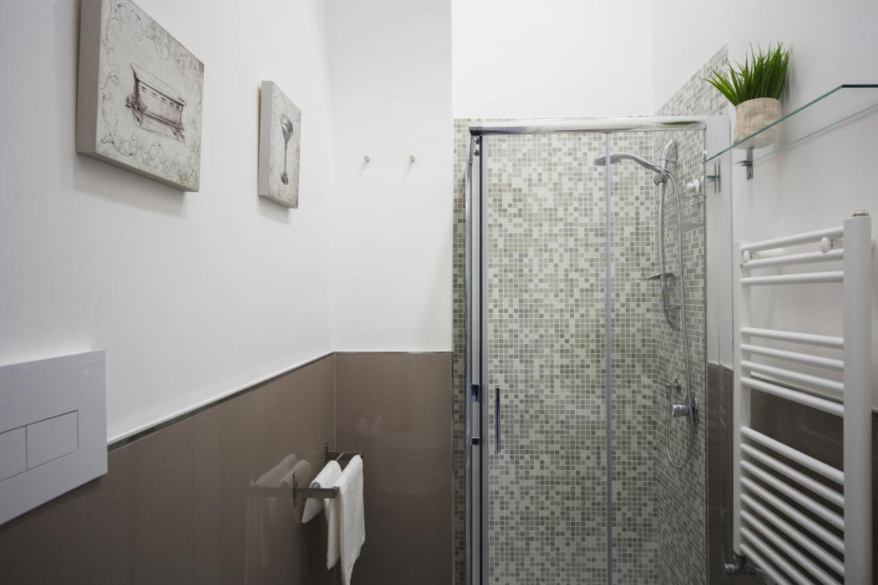 Prisca B&B Napoli Bagian luar foto