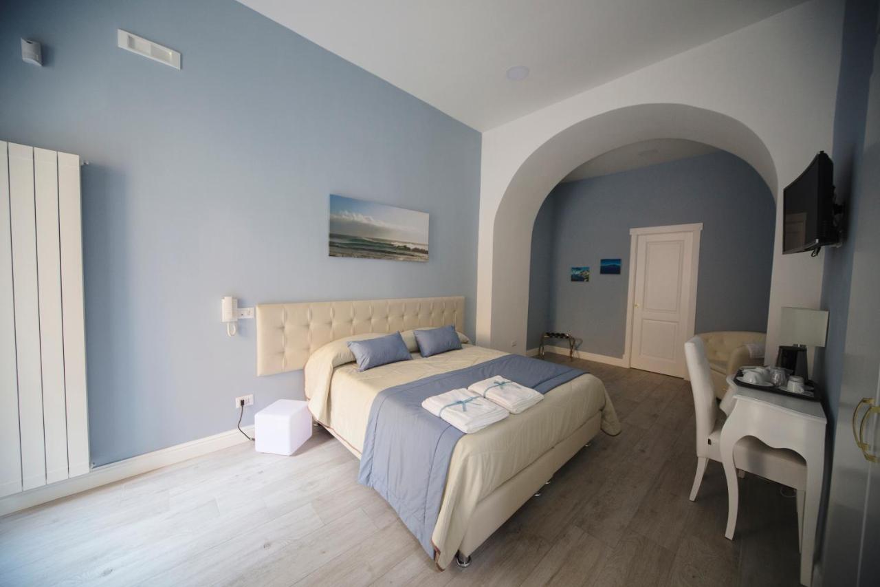 Prisca B&B Napoli Bagian luar foto