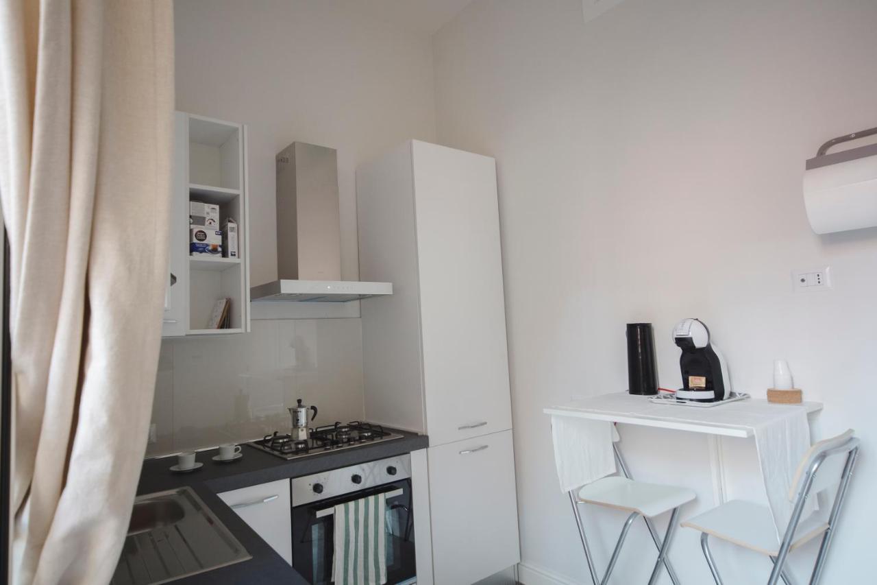Prisca B&B Napoli Bagian luar foto