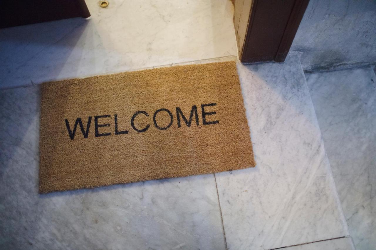 Prisca B&B Napoli Bagian luar foto